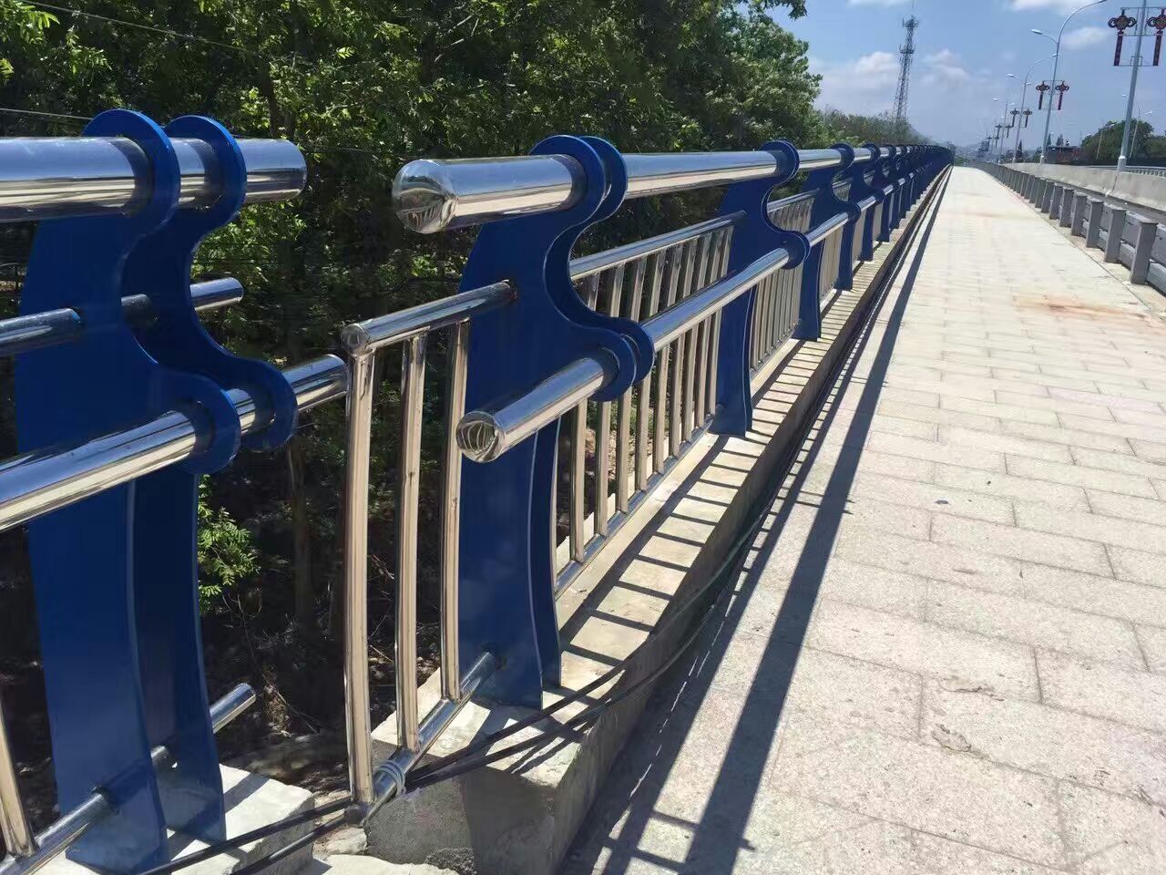 橋梁護(hù)欄，橋梁欄桿